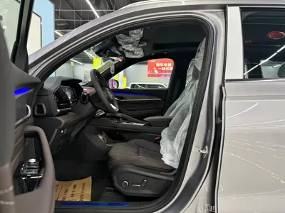 Geely Xingyue L 2026, 100 км, за 125800 CNY