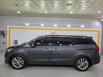 Kia Canival 2016, 199629 км, за 8500000 KRW