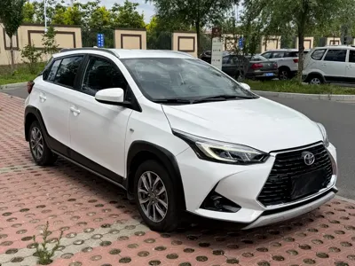 Toyota Yaris L 2022, 15900 км, за 71800 CNY