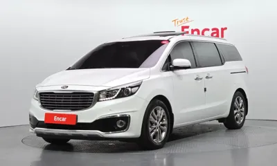 Kia Canival · 2017 год