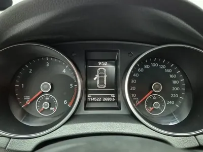 Volkswagen Golf 2010, 114353 км, за 3900000 KRW - фото 6