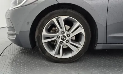 Hyundai Avante 2018, 163278 км, за 7700000 KRW - фото 5