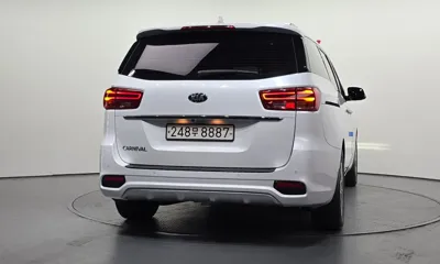 Kia Canival 2019, 163843 км, за 16500000 KRW