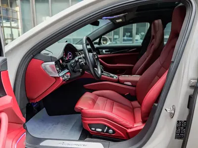 Porsche Panamera 2022, 25000 км, за 648000 CNY - фото 7