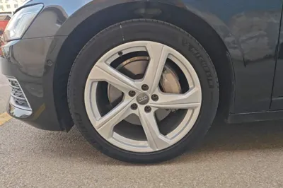 Audi A6L 2019, 106800 км, за 185006.73 CNY - фото 10