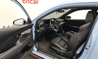 Hyundai Veloster 2019, 97333 км, за 12900000 KRW - фото 10