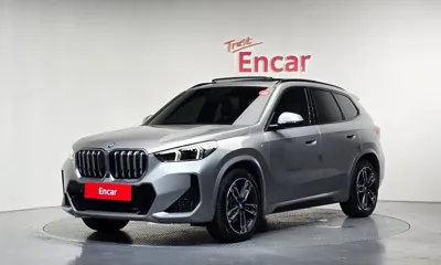 BMW iX1 · 2023 год