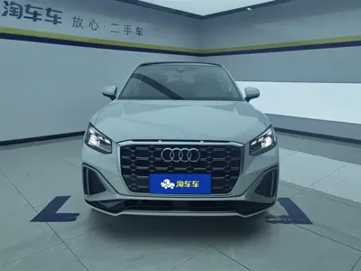 Audi Q2L 2022, 68800 км, за 103800 CNY