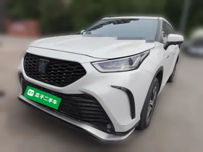 Toyota Crown Kluger · 2021 год