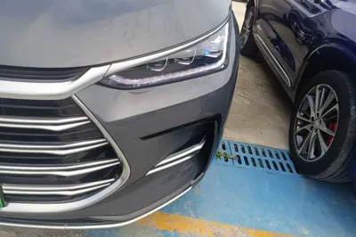 BYD Tang New Energy 2023, 69700 км, за 121826.41 CNY - фото 8