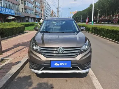 Fengguang Fengguang 580 2017, 44100 км, за 14400 CNY
