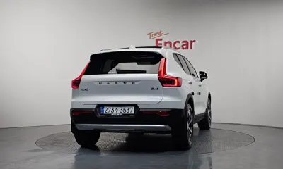 Volvo XC40 2025, 14070 км, за 41700000 KRW
