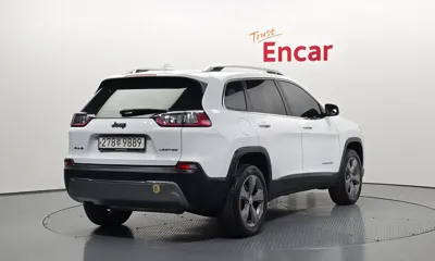Jeep Cherokee 2020, 99380 км, за 14700000 KRW