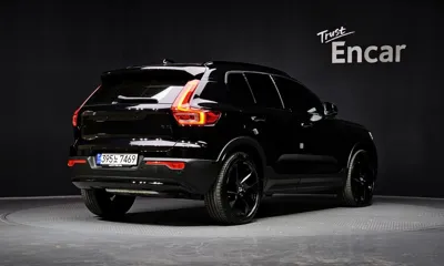 Volvo XC40 2025, 9327 км, за 48000000 KRW