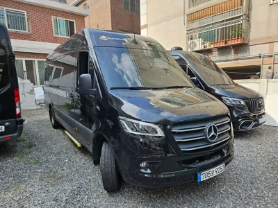 Mercedes-Benz Sprinter 2023, 40000 км, за 85000000 KRW - фото 1