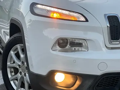 Jeep Cherokee 2016, 160000 км, за 29800 CNY - фото 18