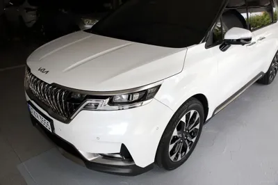 Kia Canival · 2023 год