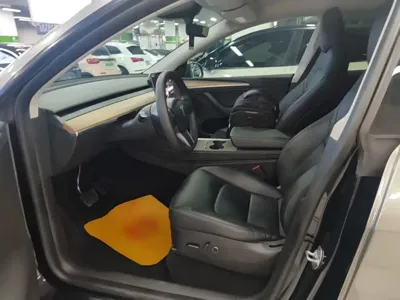 Tesla Model Y 2023, 93000 км, за 168700 CNY - фото 11