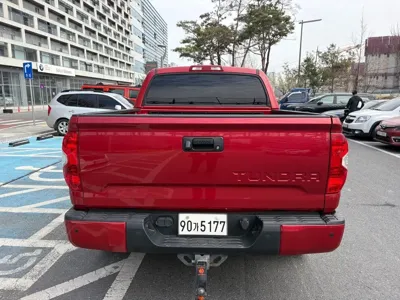 Toyota Tundra 2014, 160000 км, за 33000000 KRW