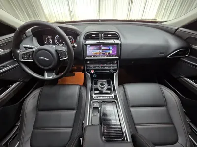 Jaguar XEL 2018, 33000 км, за 78800 CNY - фото 9