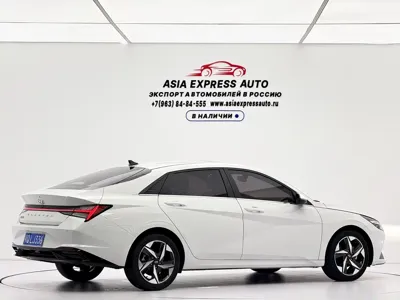 Hyundai Elantra 2023, 27000 км, за 94800 CNY - фото 4