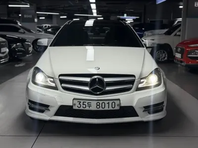 Mercedes-Benz C-Class · 2013 год