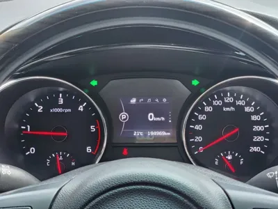 Kia Canival 2016, 194969 км, за 9500000 KRW - фото 8