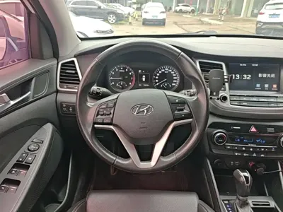 Hyundai Tucson 2017, 118100 км, за 33800 CNY - фото 11