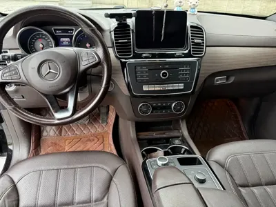 Mercedes-Benz 奔驰GLE(进口) 2019, 103000 км, за 163000 CNY - фото 6