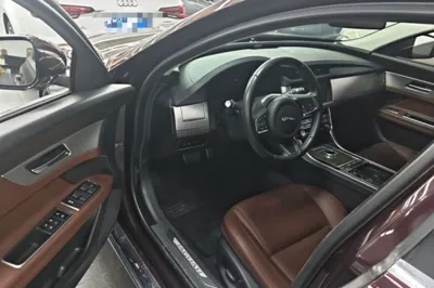 Jaguar XFL 2018, 91400 км, за 97748 CNY - фото 18