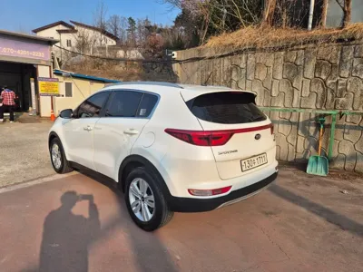 Kia Sportage 2018, 133693 км, за 11800000 KRW
