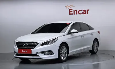 Hyundai Sonata · 2015 год