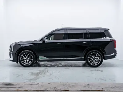 GAC Motor Trumpchi GS8 2023, 28000 км, за 124500 CNY