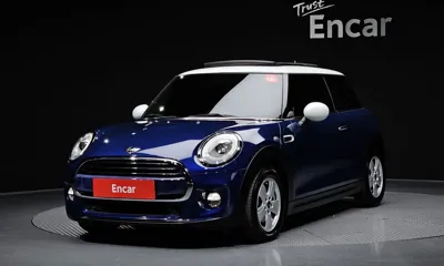 MINI Cooper · 2018 год