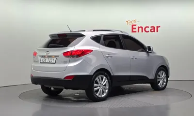 Hyundai Tucson 2011, 122677 км, за 4300000 KRW