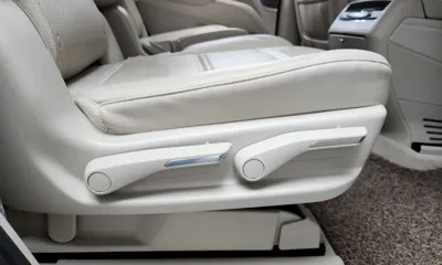 Cadillac Escalade 2022, 38475 км, за 89000000 KRW - фото 40