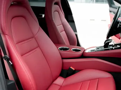 Porsche Panamera 2023, 30000 км, за 624300 CNY - фото 7