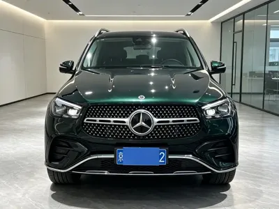 Mercedes-Benz 奔驰GLE(进口) 2023, 30000 км, за 588000 CNY