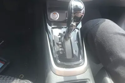 Nissan Tiida 2016, 70500 км, за 48238.39 CNY - фото 16