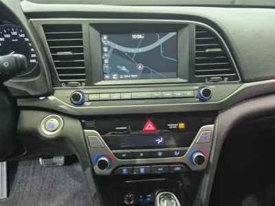 Hyundai Avante 2016, 128182 км, за 9700000 KRW - фото 9