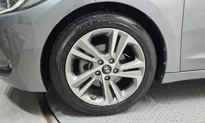 Hyundai Avante 2017, 121271 км, за 7990000 KRW - фото 5