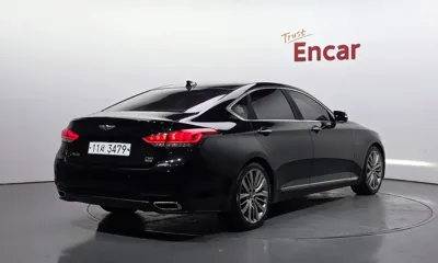 Hyundai Genesis 2016, 142526 км, за 12500000 KRW - фото 2