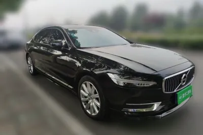 Volvo S90 2020, 86500 км, за 113988.35 CNY