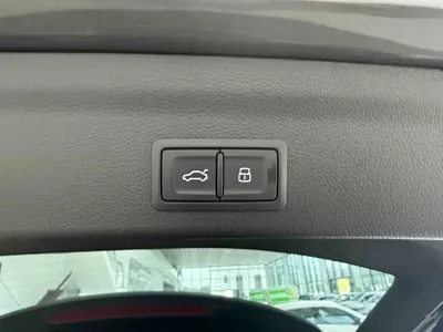 Audi Q3 2023, 17500 км, за 215000 CNY - фото 17
