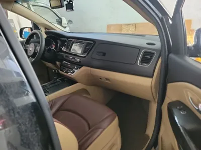 Kia Canival 2015, 123906 км, за 9500000 KRW - фото 18