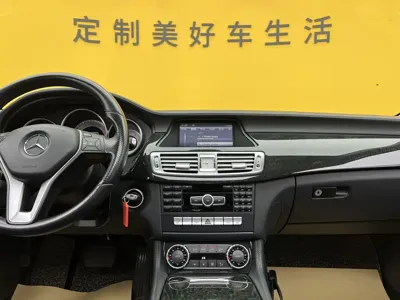 Mercedes-Benz CLS 2012, 92000 км, за 63800 CNY - фото 14