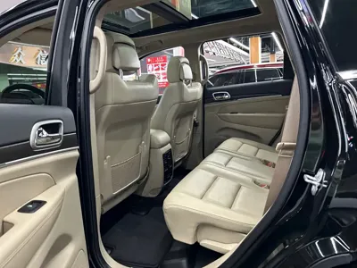 Jeep Grand Cherokee (Import) 2018, 19000 км, за 166800 CNY - фото 12