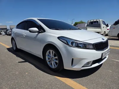 Kia K3 2016, 136000 км, за 6990000 KRW