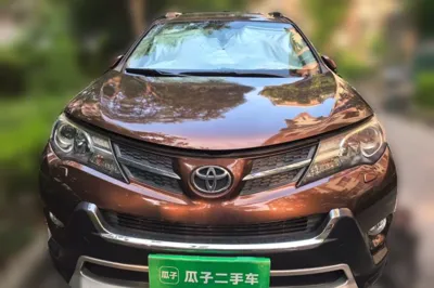 Toyota RAV4 2015, 61300 км, за 69665.39 CNY - фото 2
