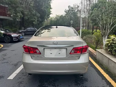 Lexus ES 2011, 130000 км, за 43800 CNY - фото 6